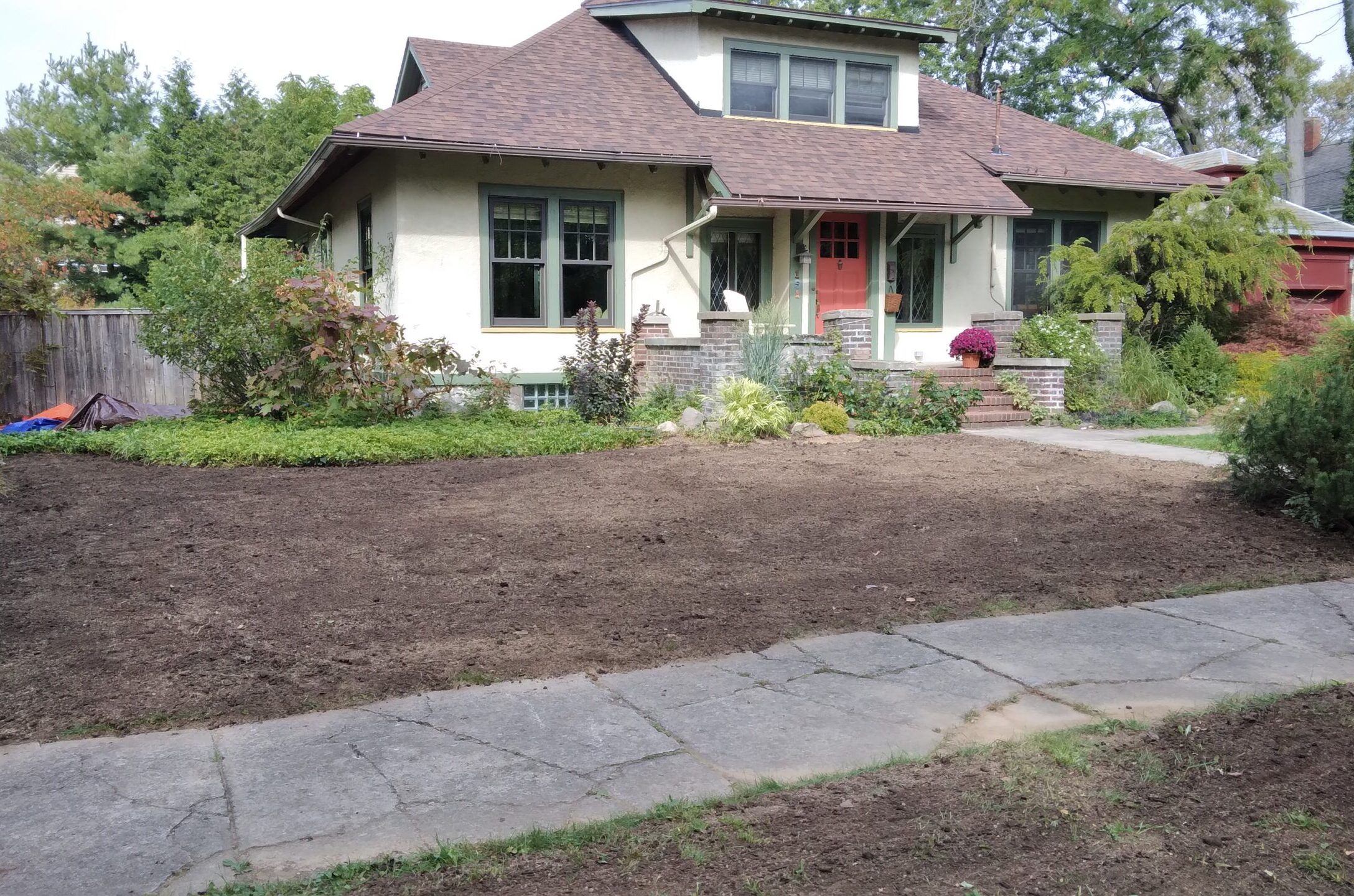 Lawn repair, gardening and landscaping services; new lawn; grass; Syracuse, NY; Such a Lush; Lawn and Garden; Onondaga County; grass seed; natural lawn